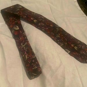 Beautifully designed Christian Dior men’s tie